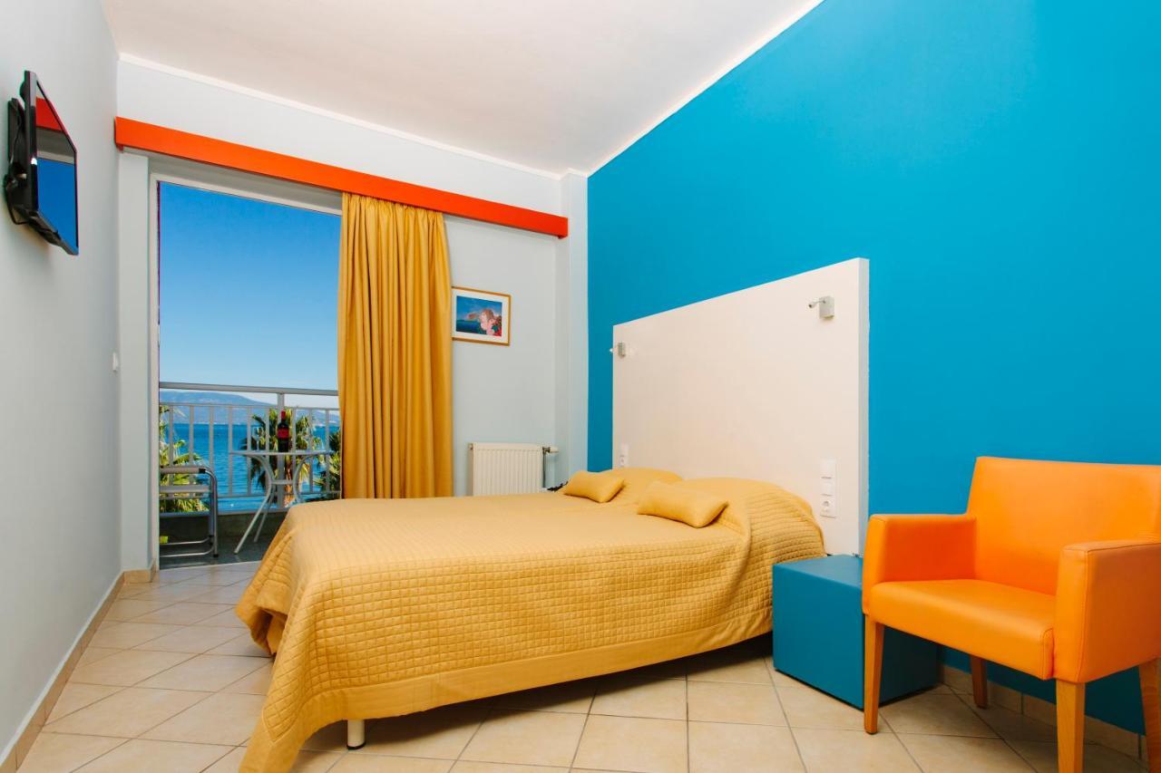 Hotel Sissy Kamena Vourla Ngoại thất bức ảnh