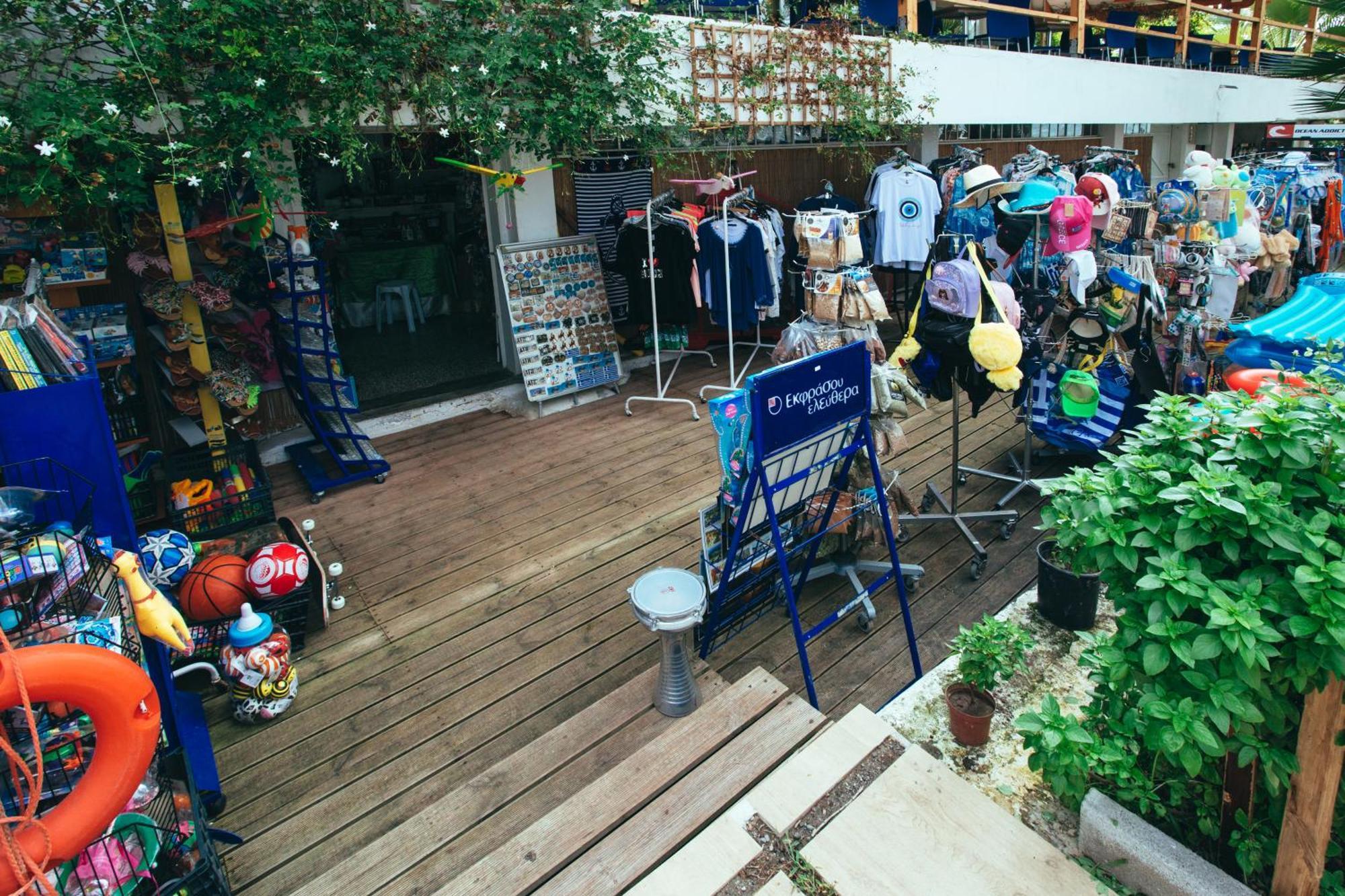 Hotel Sissy Kamena Vourla Ngoại thất bức ảnh